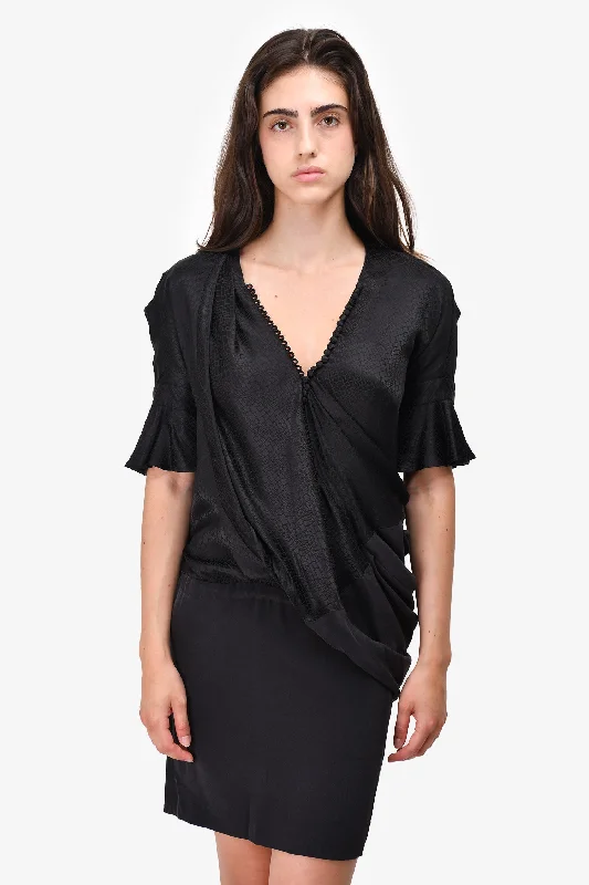 Balenciaga Black Silk Button V-Neck Ruffle Sleeve Mini Dress Size 36 Chic Puff Sleeve Mini Dress Balenciaga Black Silk Button V-Neck Ruffle Sleeve Mini Dress Size 36 Chic Puff Sleeve Mini Dress