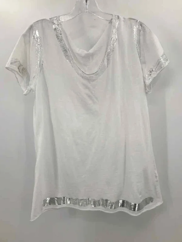 Pre-Owned Made In Italy Ivory Size One Size T-shirt-- Anti-Pilling Machine Wash Handmade Pre-Owned Made In Italy Ivory Size One Size T-shirt-- Anti-Pilling Machine Wash Handmade