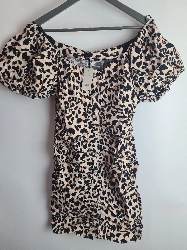 River Island Brown Animal Print Ruched Mini Dress Size 10 **** V310 Elegant Satin Mini Dress River Island Brown Animal Print Ruched Mini Dress Size 10 **** V310 Elegant Satin Mini Dress