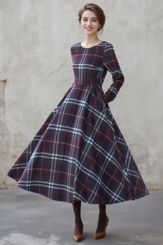 Handmade Swing plaid midi wool dress women 5308 Boatneck Modish Everyday
