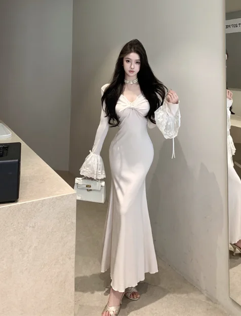Elegant Long - Sleeve Ivory Mermaid Dress with Lace Cuffs Tunics Evening elegant