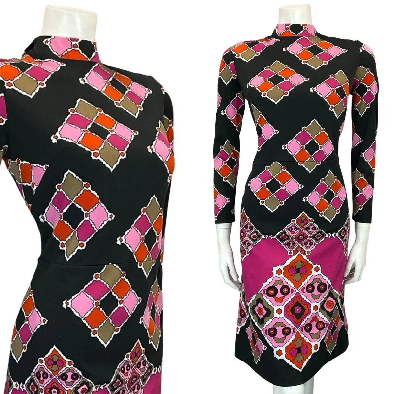 VTG 60S MOD GOGO BLACK PINK RED PSYCHEDELIC TILED GEOMETRIC SHIFT DRESS 10 Tunics Sale discount VTG 60S MOD GOGO BLACK PINK RED PSYCHEDELIC TILED GEOMETRIC SHIFT DRESS 10 Tunics Sale discount