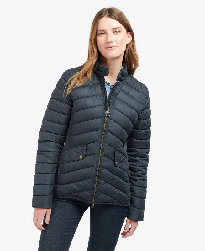 Barbour Stretch Cavalry Quilted Jacket Front Pockets Side Pockets Patch Pockets