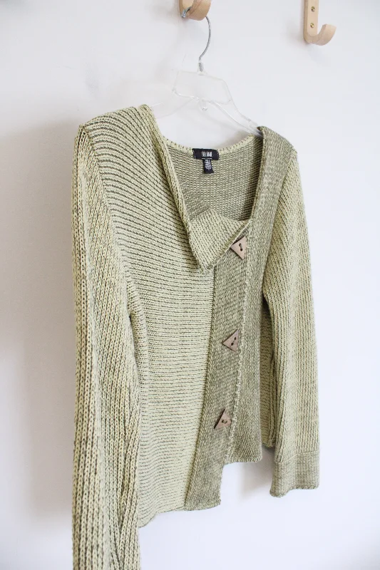 Belamie Green Wooden Triangle Buttoned Sweater | L Elegant Classic Vintage