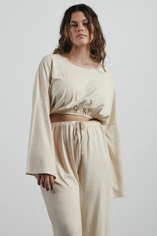 BARE THE LOUNGE SWEATER - NATURAL Seamless Knitted Crochet