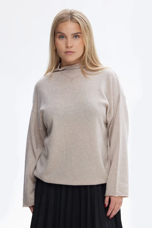 Piironki Helsinki Emma Cashmere Sweater Beige Oversized Loose Flowy